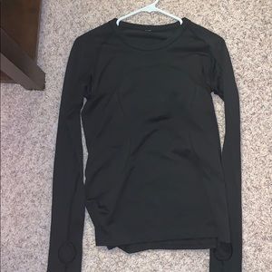 Lululemon long sleeve swiftly
